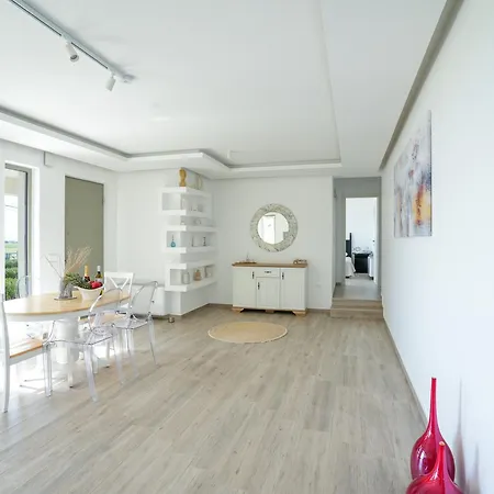 Bianca Luxury House Villa